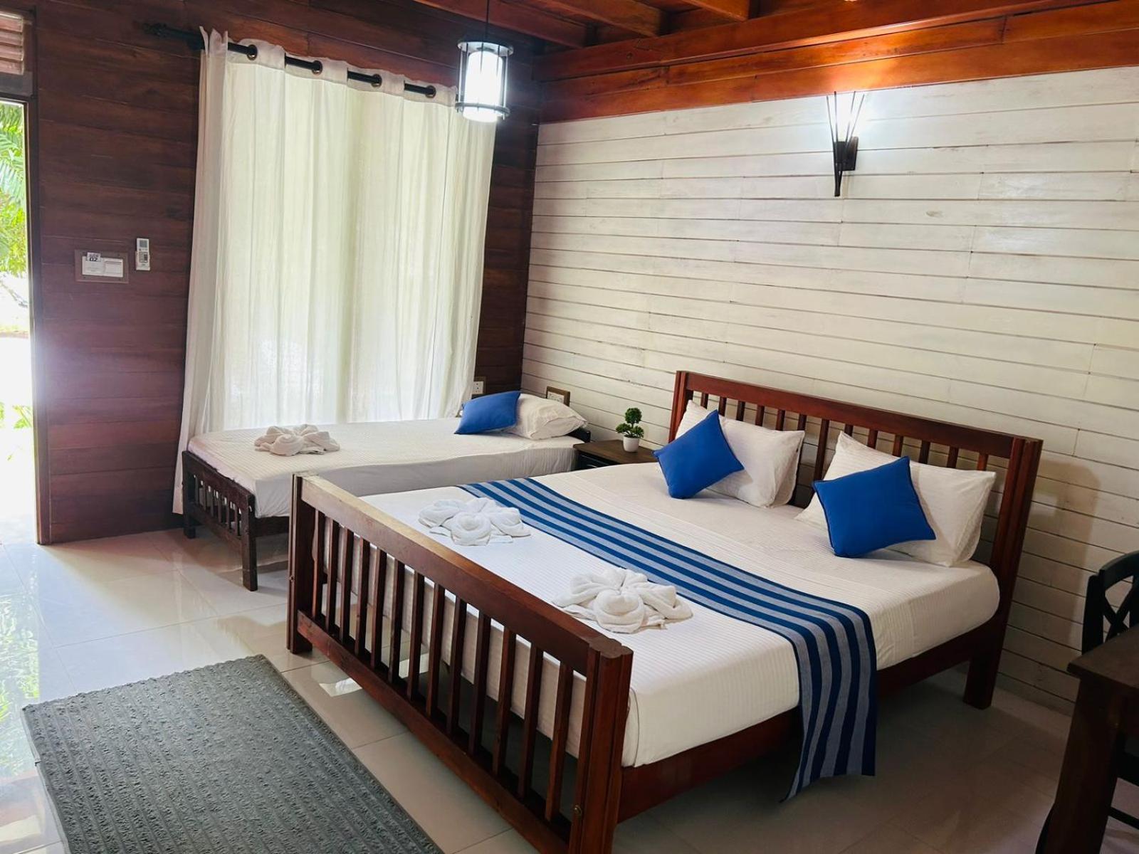 Wood Lodge Mirissa Esterno foto